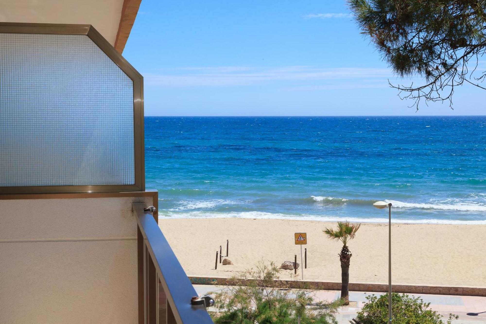 Uhc Txingudi Apartments Cambrils Εξωτερικό φωτογραφία