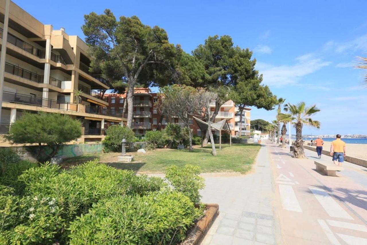 Uhc Txingudi Apartments Cambrils Εξωτερικό φωτογραφία